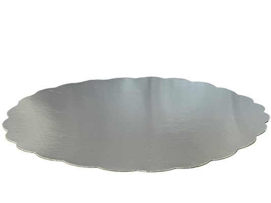18" Silver Heavy Board Scallop - 50 Pieces Discontinued